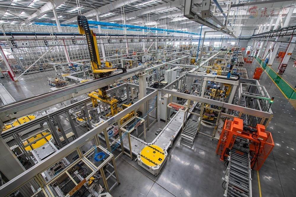 法士特高智新公司&ldquo;智行&rdquo;變速器新裝配線正式投產